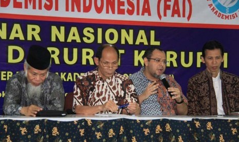 Forum Akademisi Indonesia Kupas Korupsi